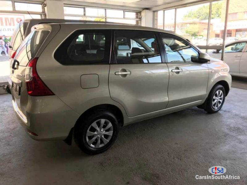 Toyota Avanza Manual 2017 - image 3