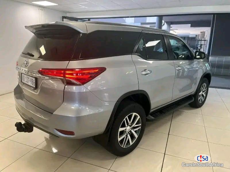 Toyota Fortuner 2.4 GD-6 Raised Body ( +27 685845776 Manual 2018 - image 5
