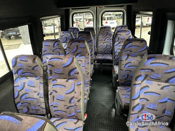 Mercedes Benz Sprinter 515 CDI XL F/C Manual 2017 - image 3