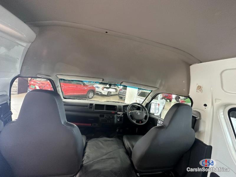 Picture of Toyota Quantum 2.5 Sesifikile 16 Seats ( +27 685845776 Manual 2019 in South Africa