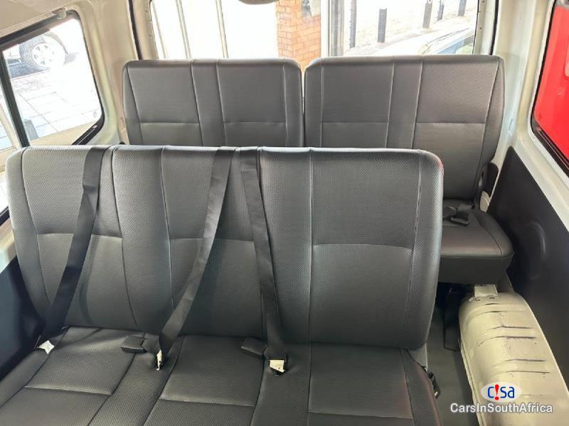 Toyota Quantum 2.5 Sesifikile 16 Seats ( +27 685845776 Manual 2019 - image 9