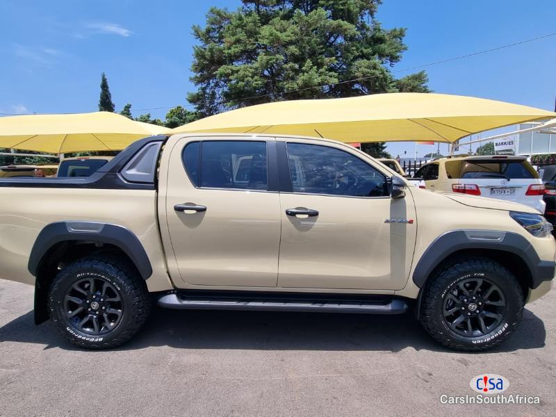 Toyota Hilux 2.8 GD-6 GR-S 4x4 Legend RS Double Cab( 0684957752 Automatic 2022 - image 2