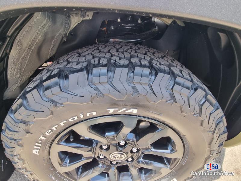 Toyota Hilux 2.8 GD-6 GR-S 4x4 Legend RS Double Cab( 0684957752 Automatic 2022 - image 4