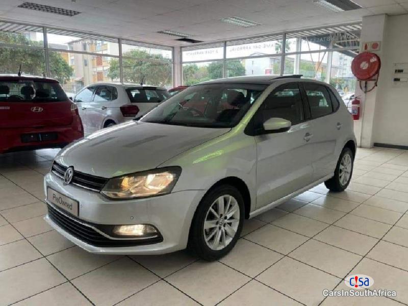 Volkswagen Polo 1.2 Tsi Comfortline Manual 2017 - image 4