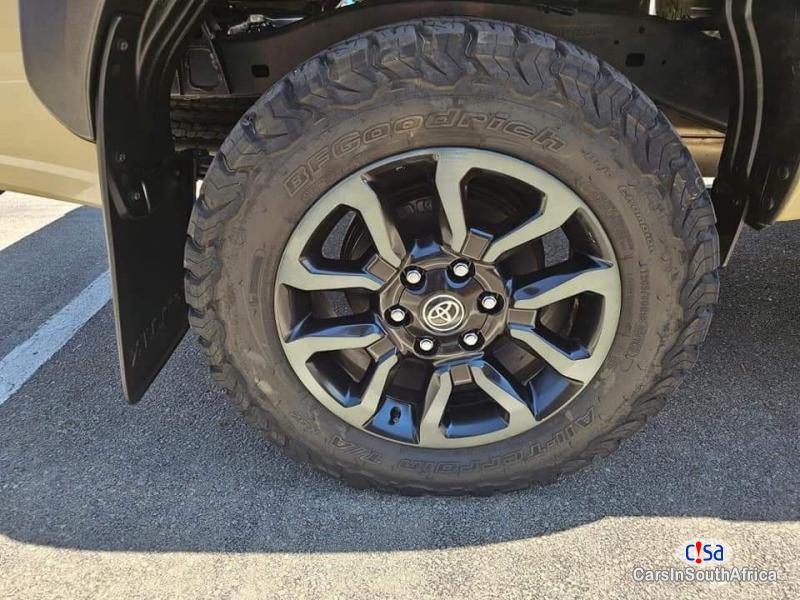 Toyota Hilux 2.8 GD-6 Extra Cab Legend Automatic 2021 in South Africa