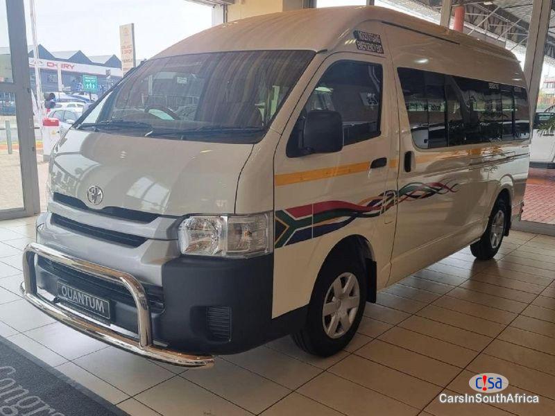 Toyota HiAce 2.5 D4D Sesifikire Manual 2024