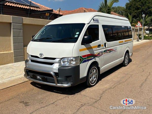 Pictures of Toyota Quantum 2.5 D4D Sesifikire Manual 2022