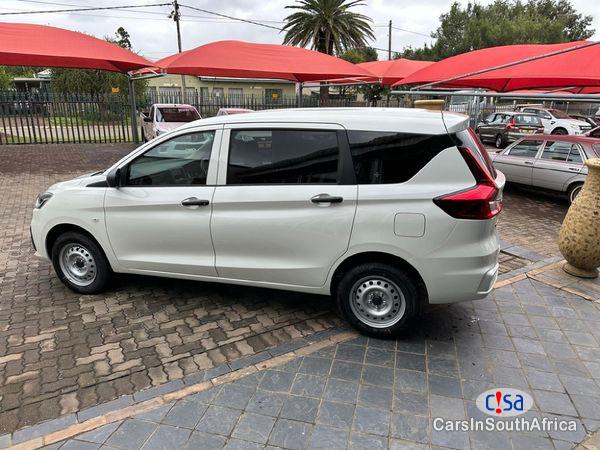 Suzuki Ertiga 1.5 GA Manual 2023 - image 4