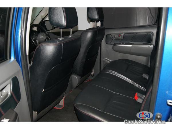 Picture of Toyota Hilux Manual 2014 in Gauteng