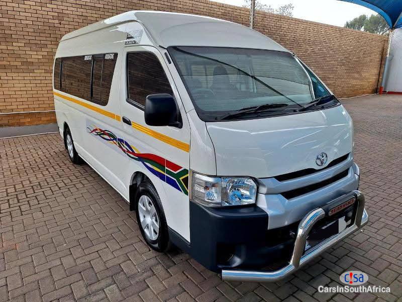 Pictures of Toyota HiAce 2.5 Manual 2020