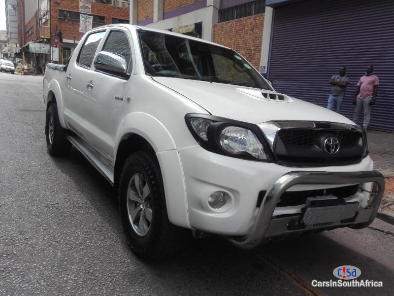 Toyota Other RAIDER 3.0 Manual 2015