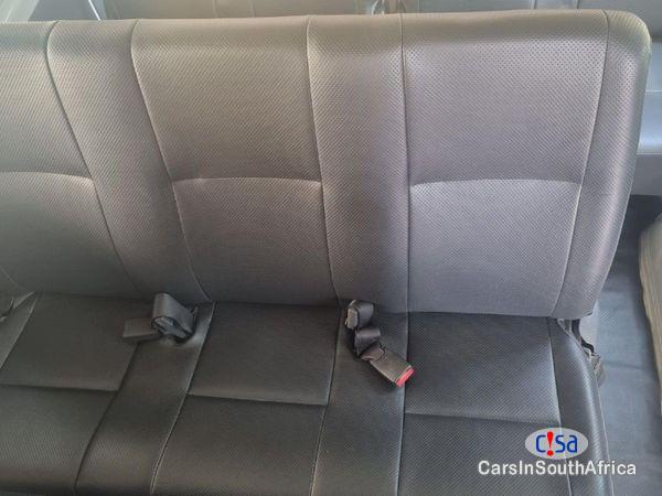 Toyota Quantum 2.5 D-4D Sesfikile 16-Seat Manual 2021 - image 4