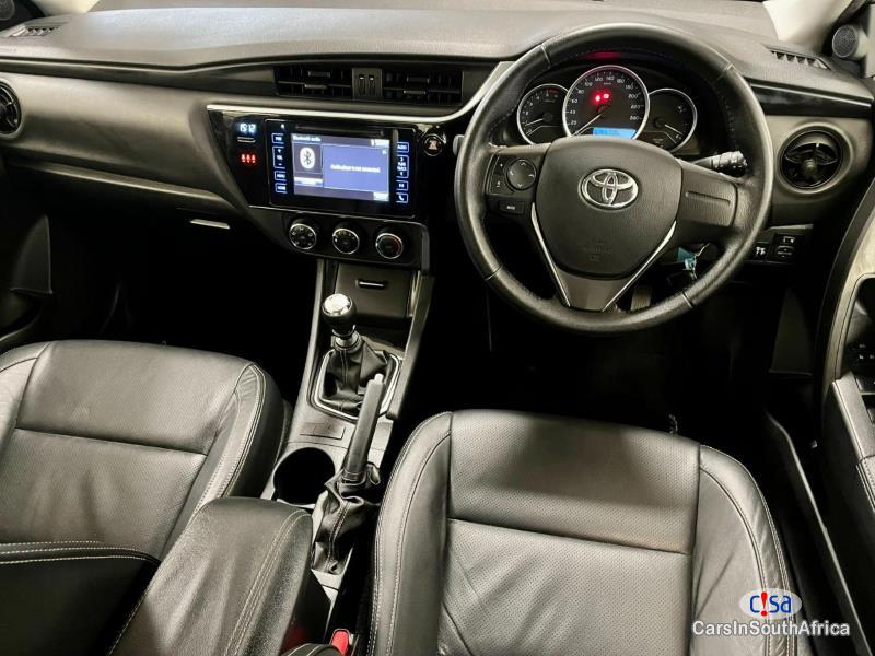 Toyota Corolla 1.8 Manual 2019 - image 5