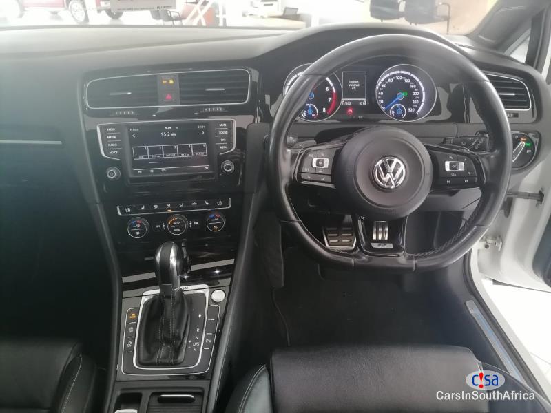 Volkswagen Golf 2.0 Automatic 2017 - image 5