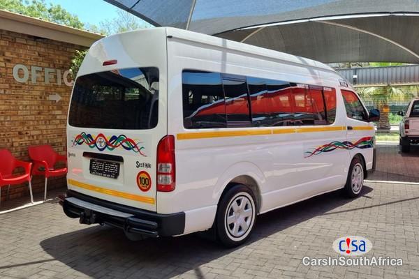 Toyota Quantum 2.5 D-4D Sesfikile 16-Seat Manual 2015 - image 2
