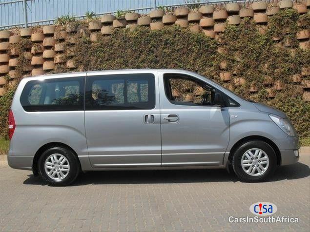 Picture of Hyundai H-1 2.0 Automatic 2016