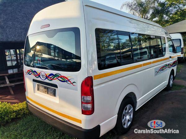 Toyota Quantum 2.7 Toyota Quantum Call Or WhatsApp 0848069549 Manual 2017 - image 5