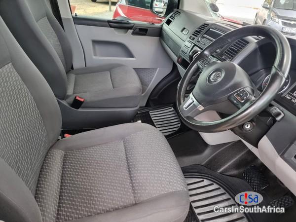 Volkswagen Transporter T5 Crew Bus 2.0 BiTDI SWB Automatic 2014 - image 4