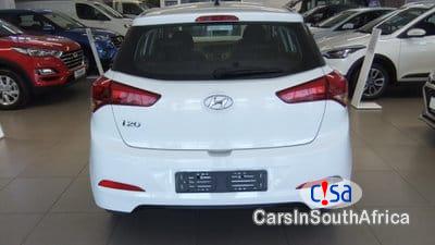 Hyundai i20 1.2 Automatic 2016 - image 2