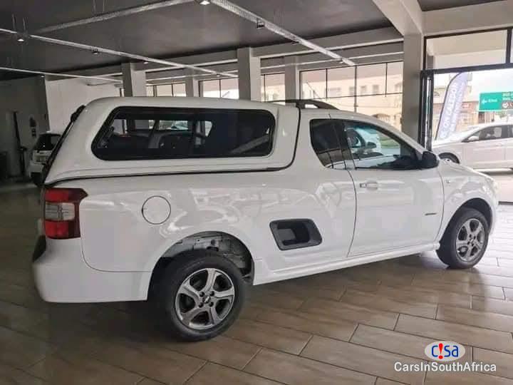 Chevrolet Utility Manual 2017