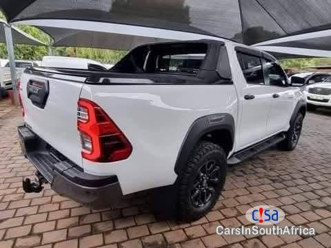 Toyota Hilux Manual 2022 in Gauteng - image