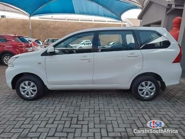 Toyota Avanza Manual 2017 - image 5