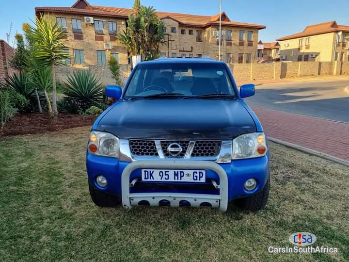 Nissan Hardbody 2.4L Manual 2015 - image 2