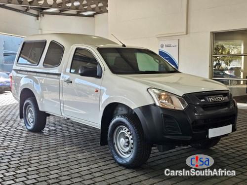 Pictures of Isuzu 250 Manual 2020