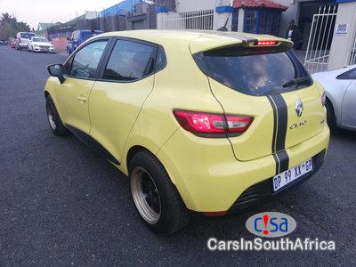 Renault Clio 1.2 Manual 2015 - image 2