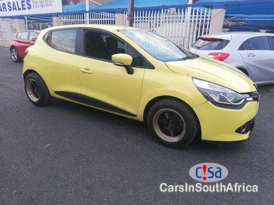 Renault Clio 1.2 Manual 2015 - image 3