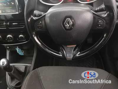 Renault Clio 1.2 Manual 2015 - image 4