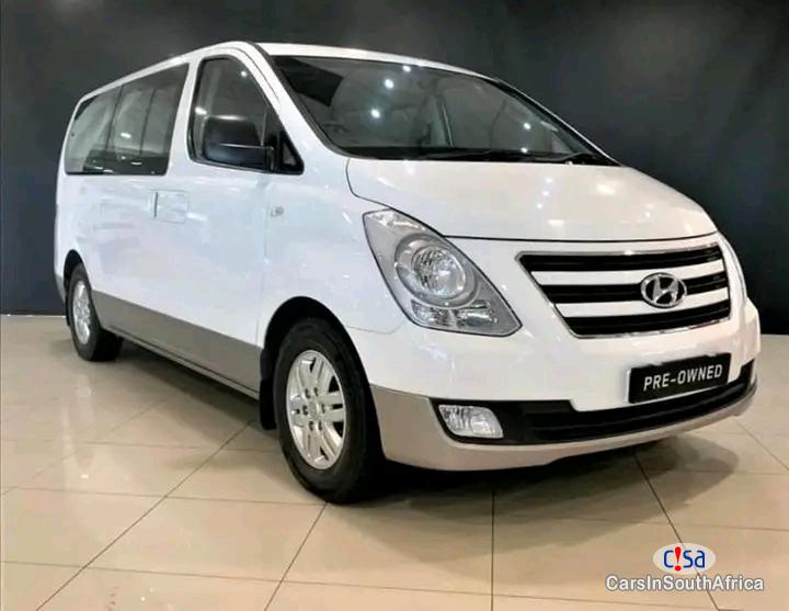Hyundai H-1 Automatic 2015 - image 2
