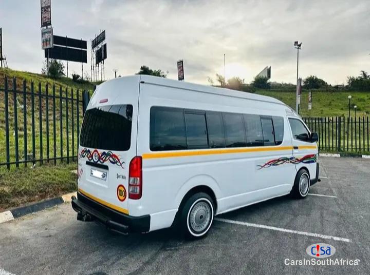 Toyota Quantum 2.5 Sesifikile 16 Seats 0685845776 Manual 2016 in Mpumalanga