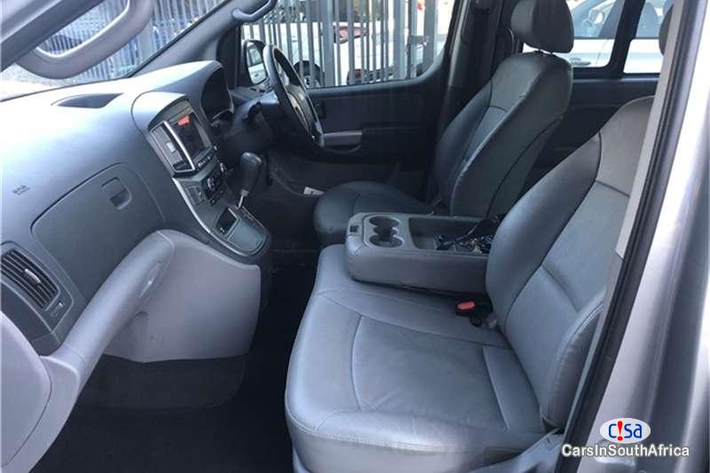 Hyundai H-1 2.5 Automatic 2019 - image 3