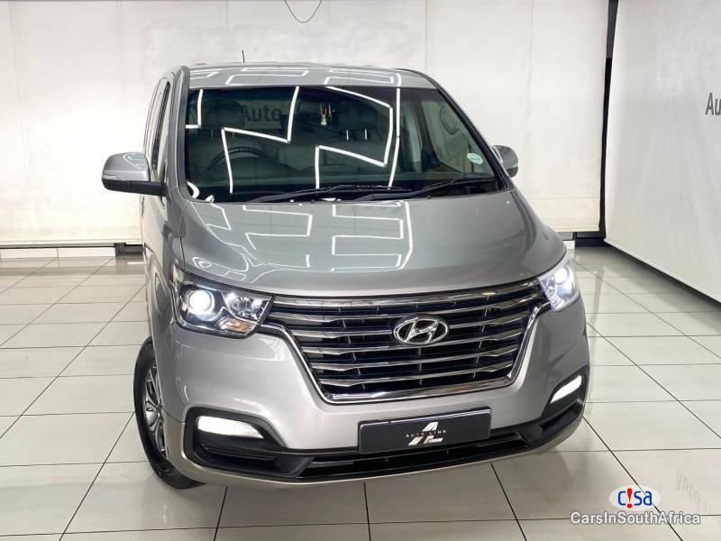 Hyundai H-1 2.5 Hyundai H1 VGTI BUS CALL OR WHATSAPP 0848069549 Automatic 2018 - image 5