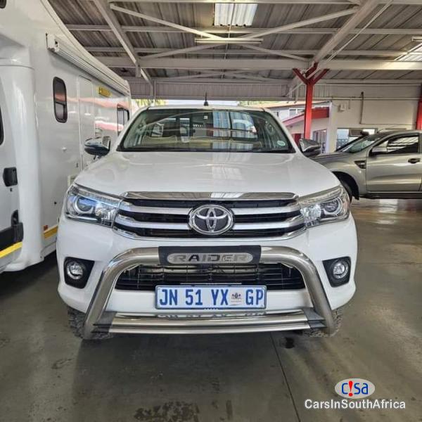 Pictures of Toyota Hilux 2.8GD Automatic 2016