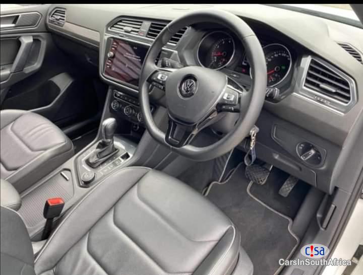 Volkswagen Tiguan 2.0 Automatic 2018 - image 5
