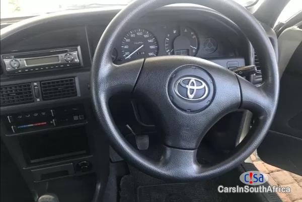Toyota Tazz 0783349415 Manual 2004 - image 8