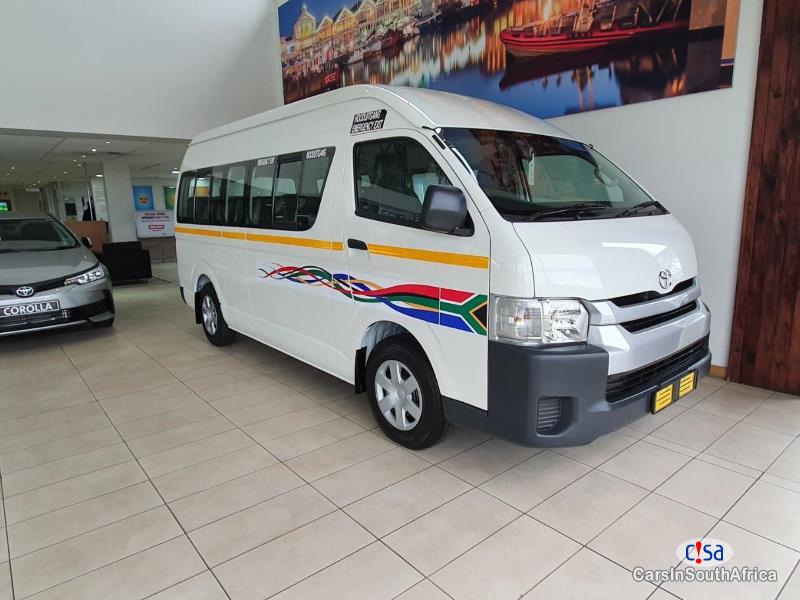 Pictures of Toyota Quantum 2.7 Manual 2022