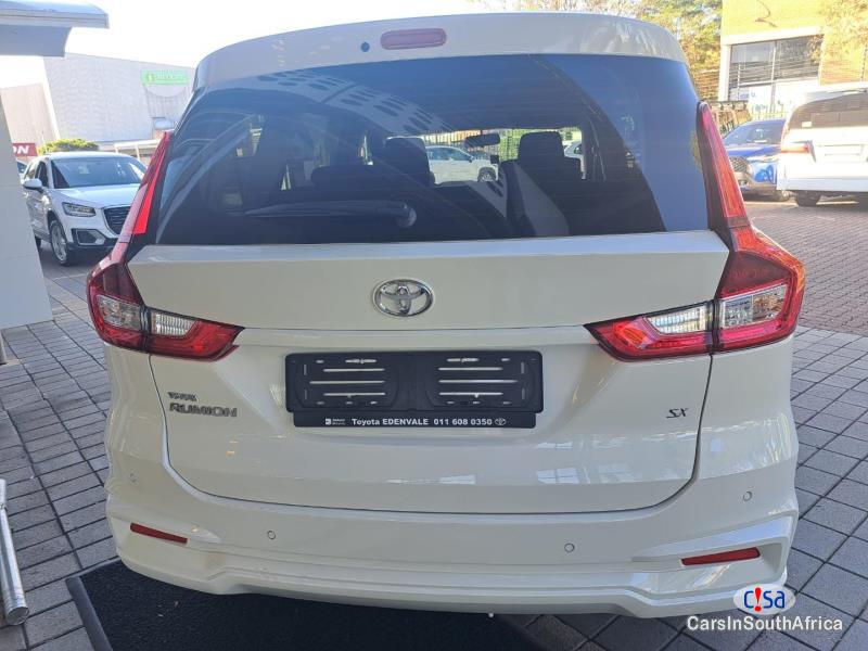 Toyota 1.5 Manual 2023 - image 2
