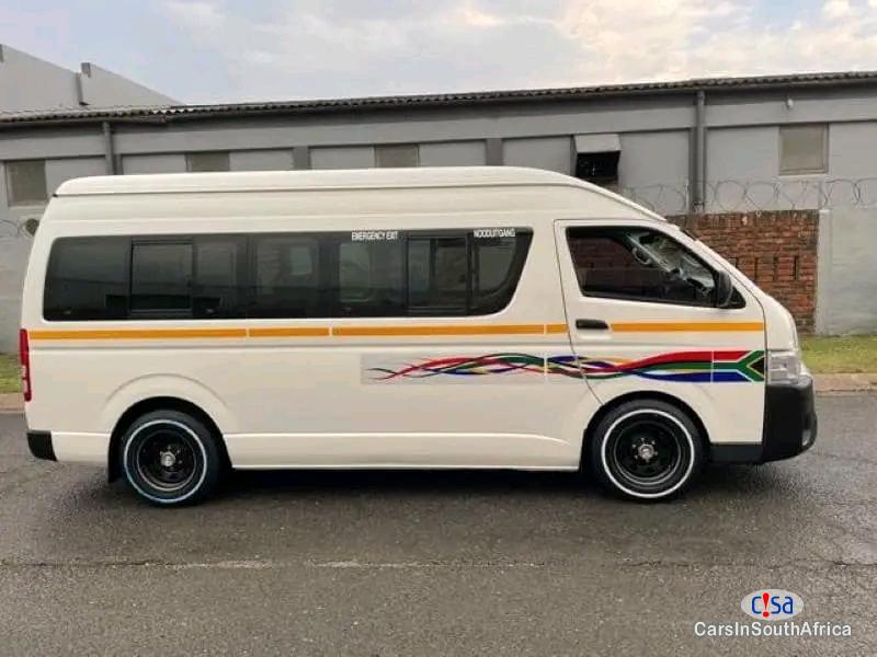 Toyota Quantum 2.5 Sesifikile 16 Seats 0685845776 Manual 2017 in Free State