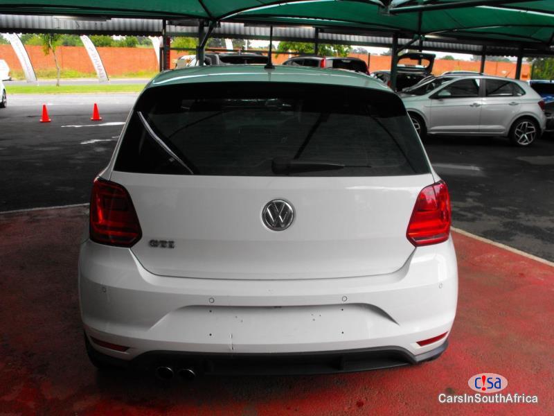 Volkswagen Polo 1.2 Automatic 2015 - image 2