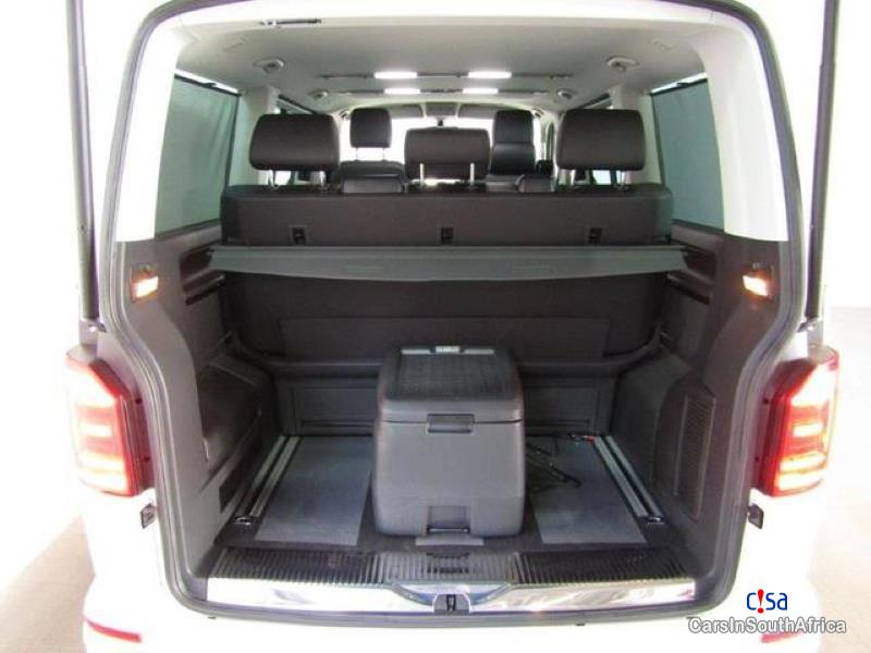 Volkswagen Caravelle Automatic 2019 - image 11