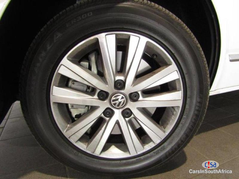 Volkswagen Caravelle Automatic 2019 - image 9