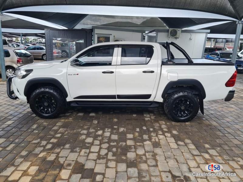 Pictures of Toyota Hilux 2.8GD6 0783214168 Manual 2017