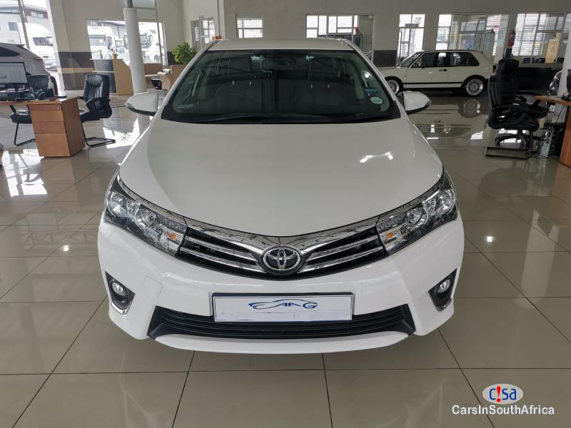 Toyota Corolla 1.8 Manual 2017 - image 4