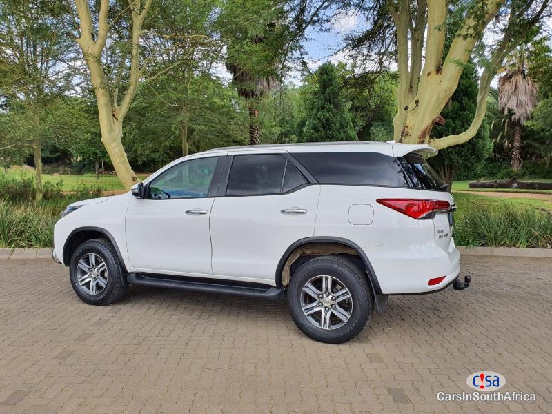 Toyota Fortuner 2.4GD6+27 78 321 4168 Manual 2019