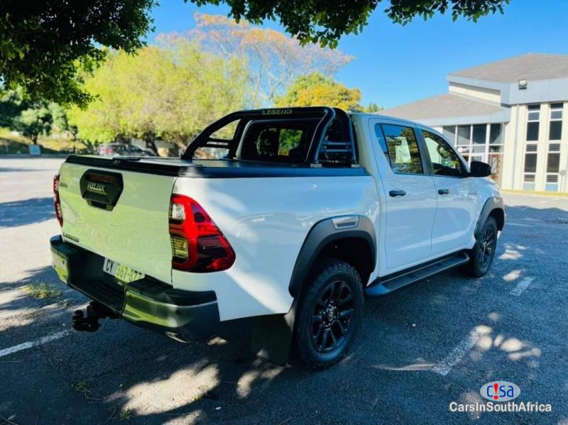 Toyota Hilux 2.8GD+27 78 321 4168 Automatic 2020 - image 3