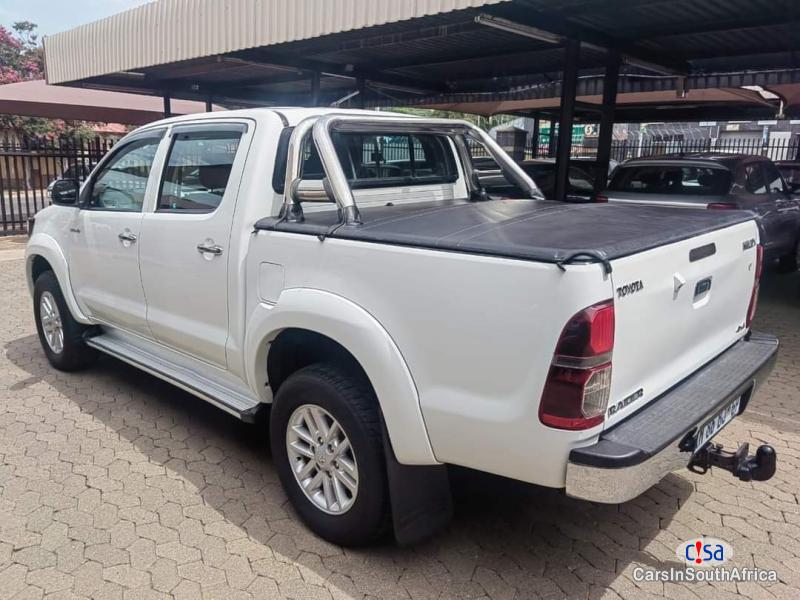 Toyota Hilux 3.0D-4D Manual 2015