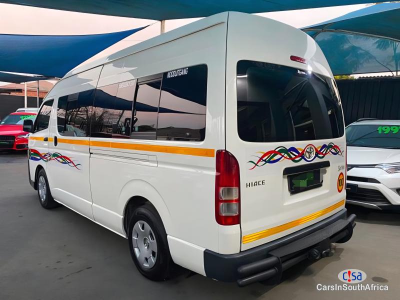 Toyota Quantum 2.5 D-4D Sesfikile Call 081 494 5928 Delivery Nationwide Manual 2019